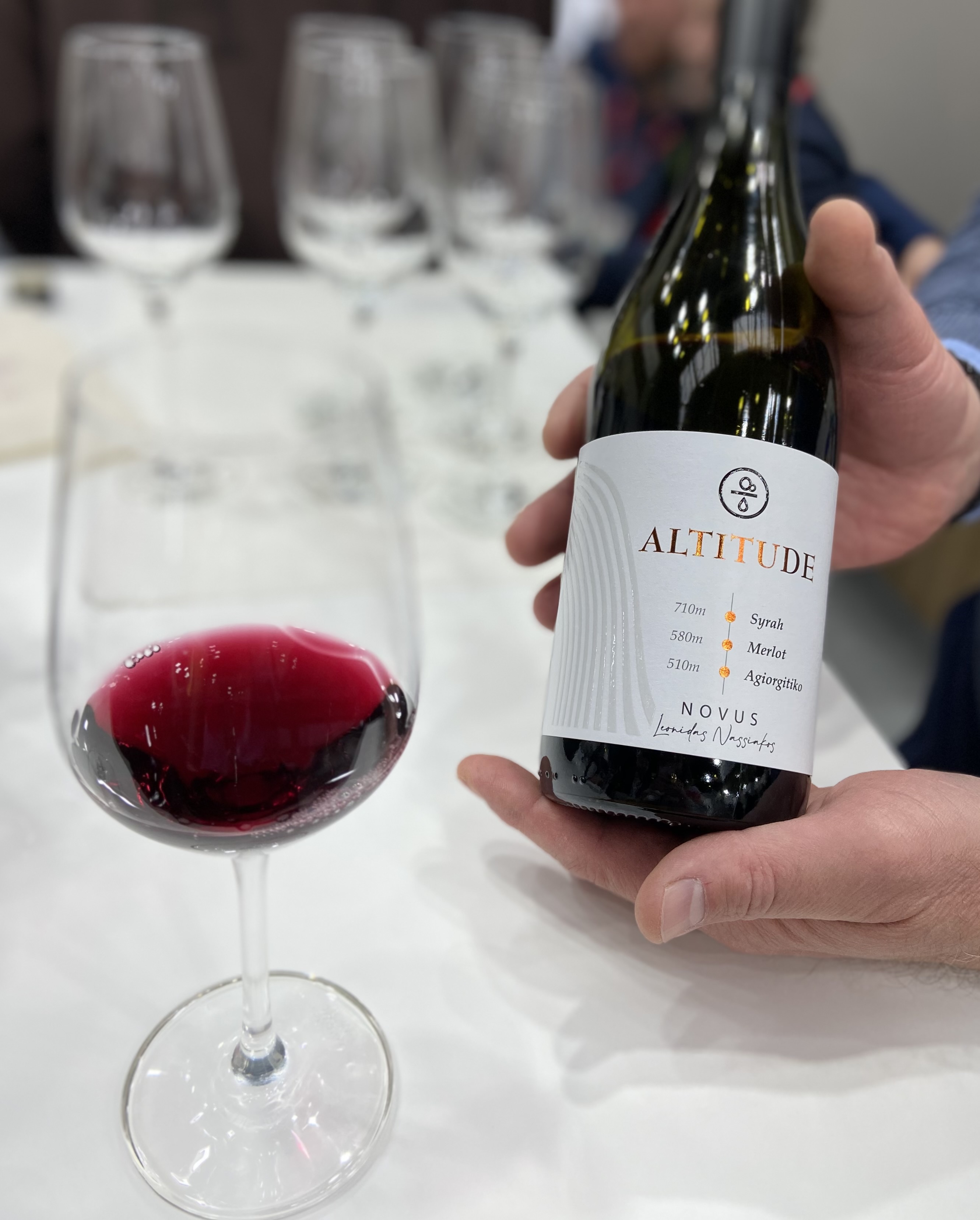 Les Coudes sur la Table-Restaurant/Caviste