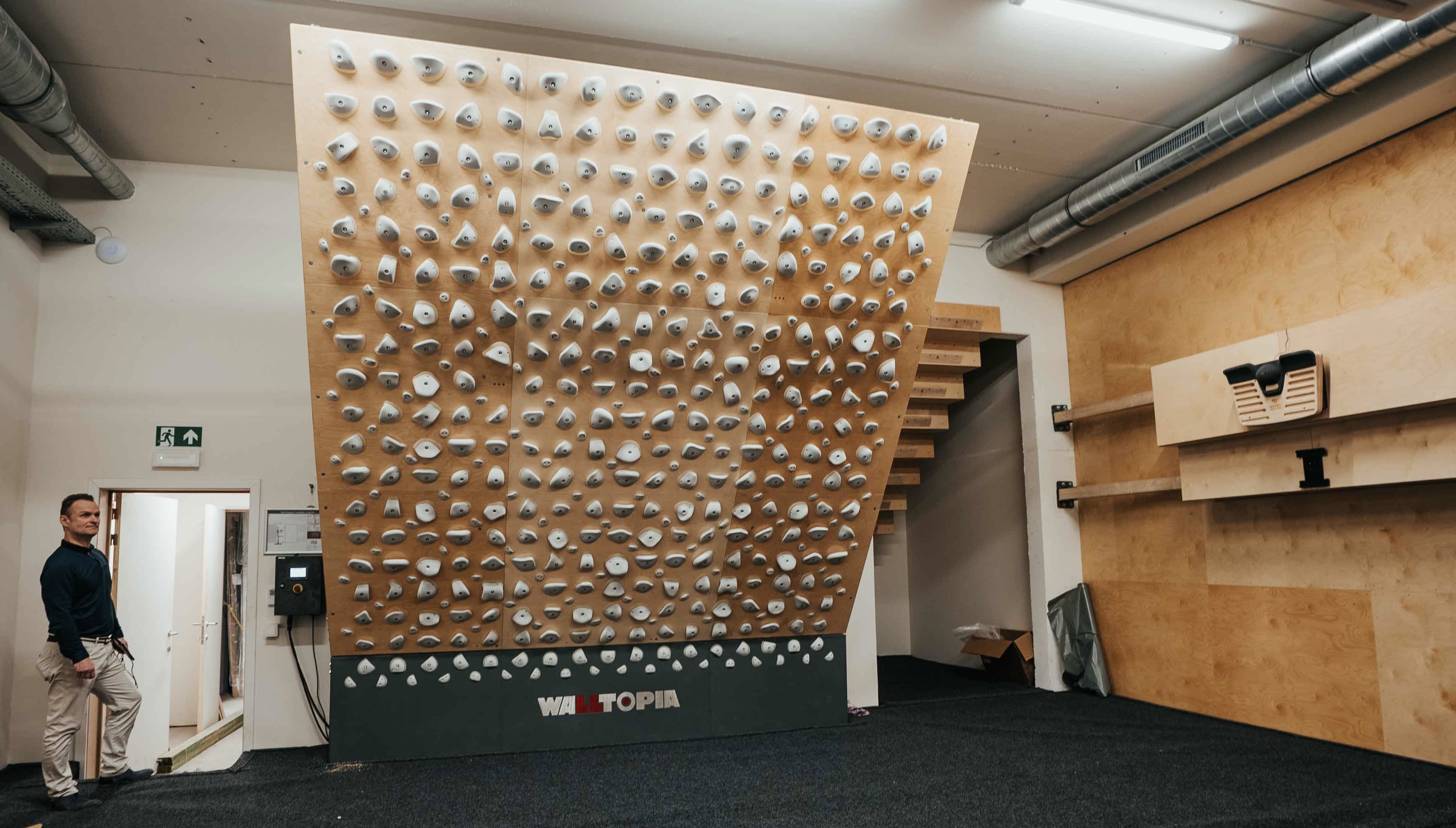 Ensemble, construisons LE centre d'escalade de référence à Face Nord Mons